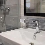 1 Bedroom Stunning In